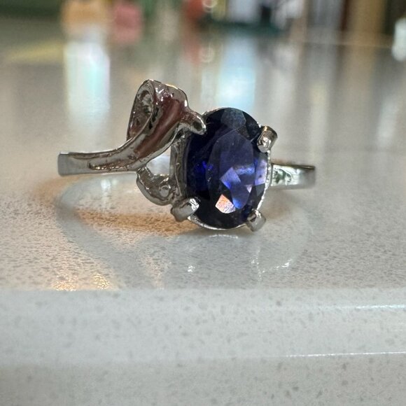 Sterling Iolite Ring - Picture 2 of 8